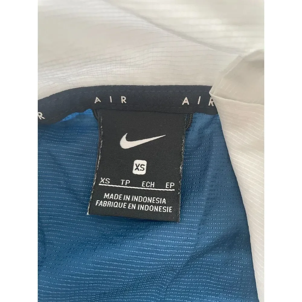 Nike Air Womens Valerian Jacket Running Sz XS Windbreaker Lightweight Outdoors